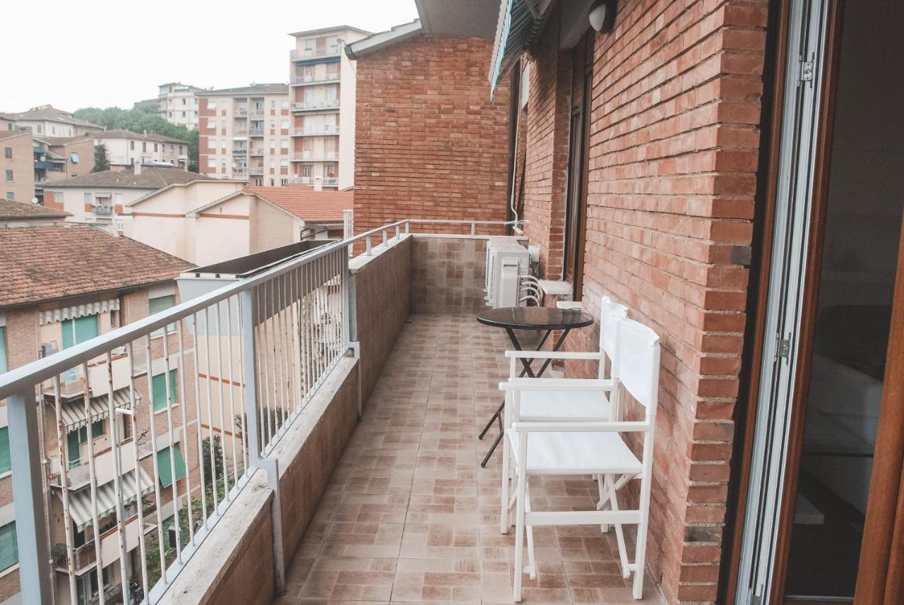 Nova Domus Flat Free Private Parking Apartment Siena Exterior photo