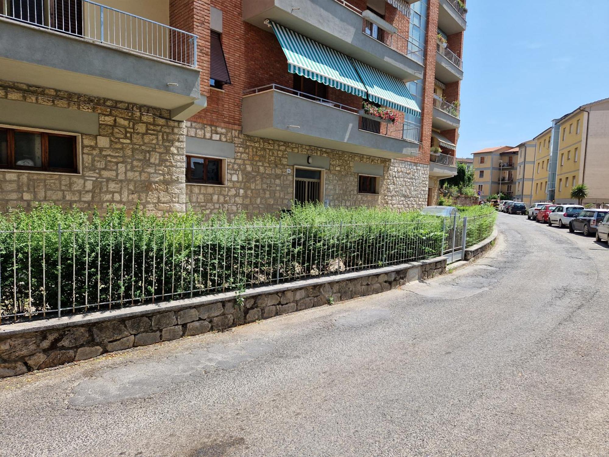 Nova Domus Flat Free Private Parking Apartment Siena Exterior photo